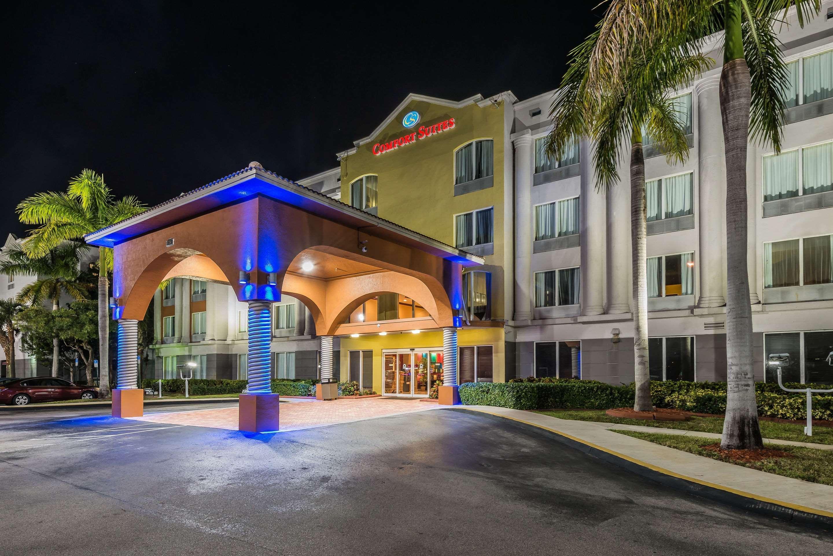 Comfort Suites Sawgrass Tamarac Exterior foto
