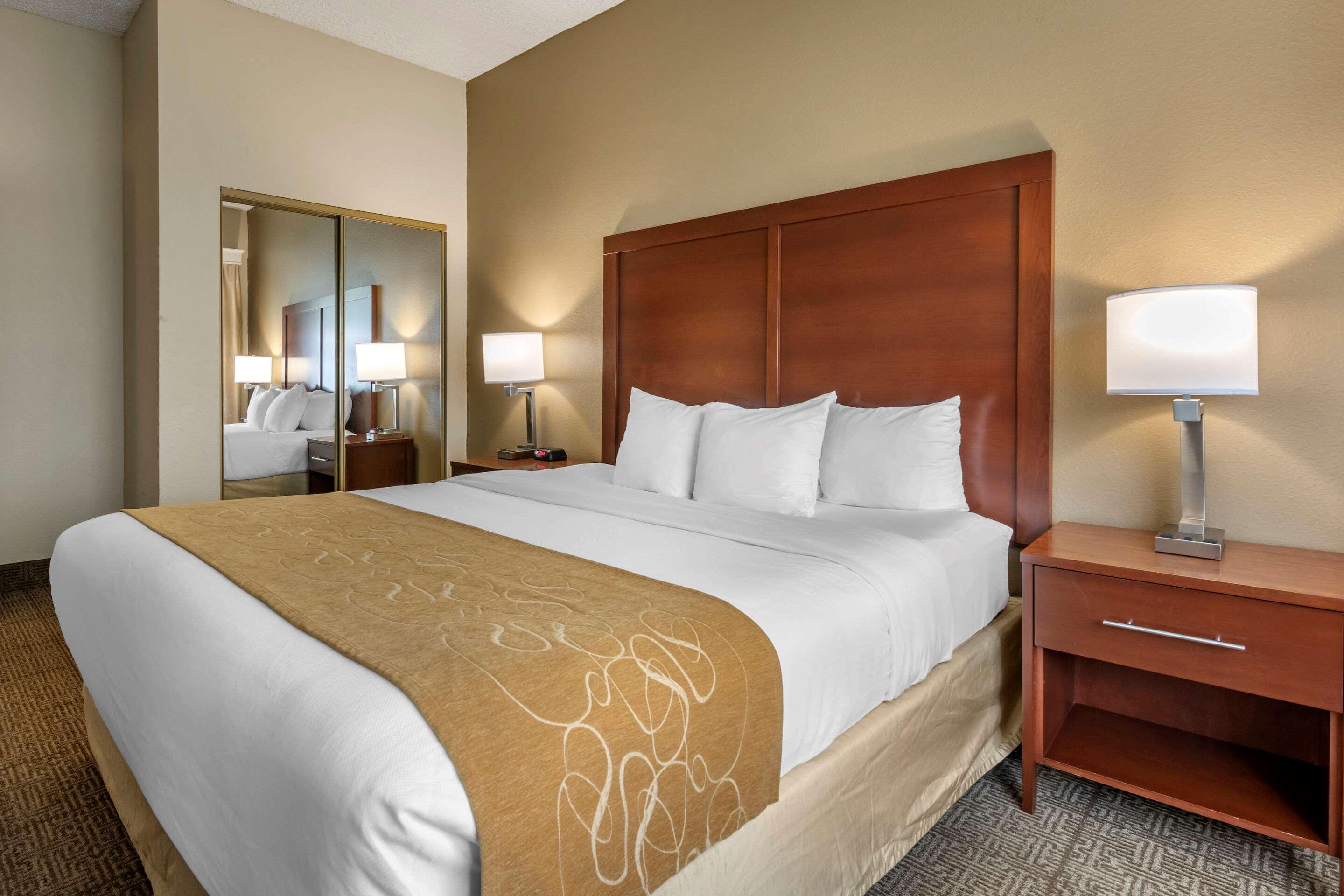 Comfort Suites Sawgrass Tamarac Exterior foto